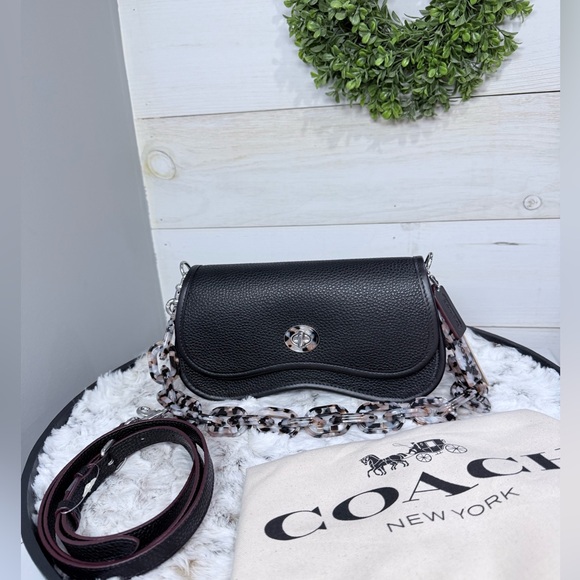 Coachtopia Wavy Dinky CK113 Black w/ Tortoise Chain with Dust Bag and Crossbody - Picture 4 of 13